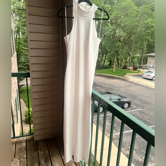 🆕Belle Badgley Mischka Reese Gown Dress White Party Wedding Chic Slit Maxi Sz 10 - Picture 3 of 17